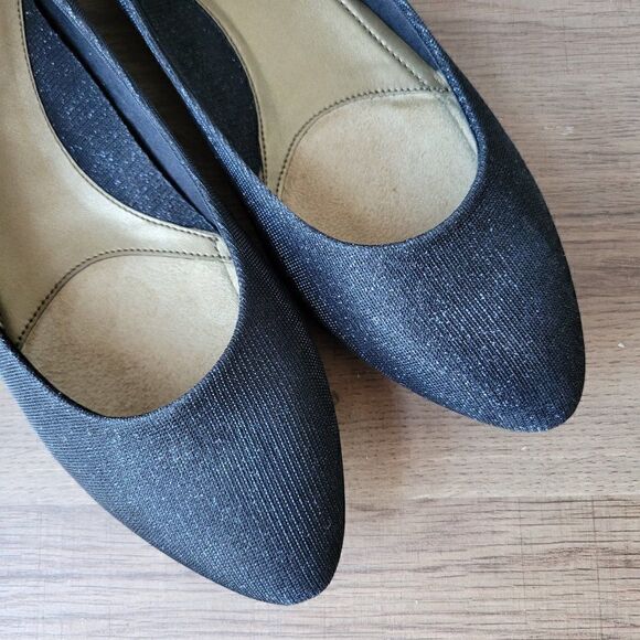 NEW WITHOUT BOX SOFT STYLE HUSH PUPPIES SHIMMER POINTY FLATS SIZE 9.5 WOMENS - Picture 5 of 16